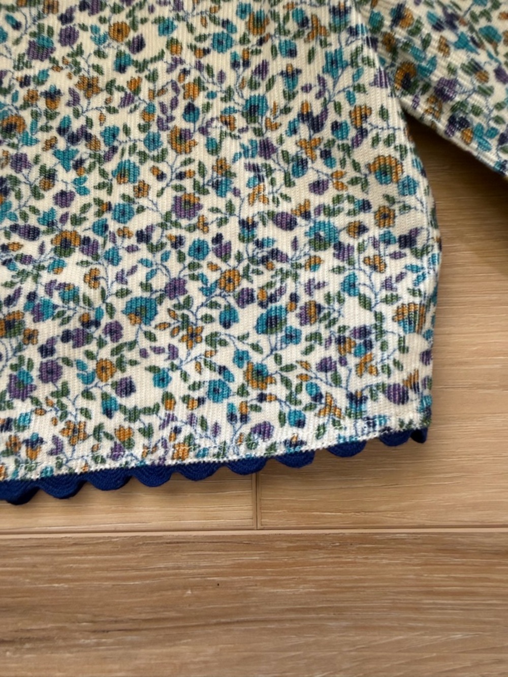 Blue Floral Cropped Top - Kids - Picture 6 of 16